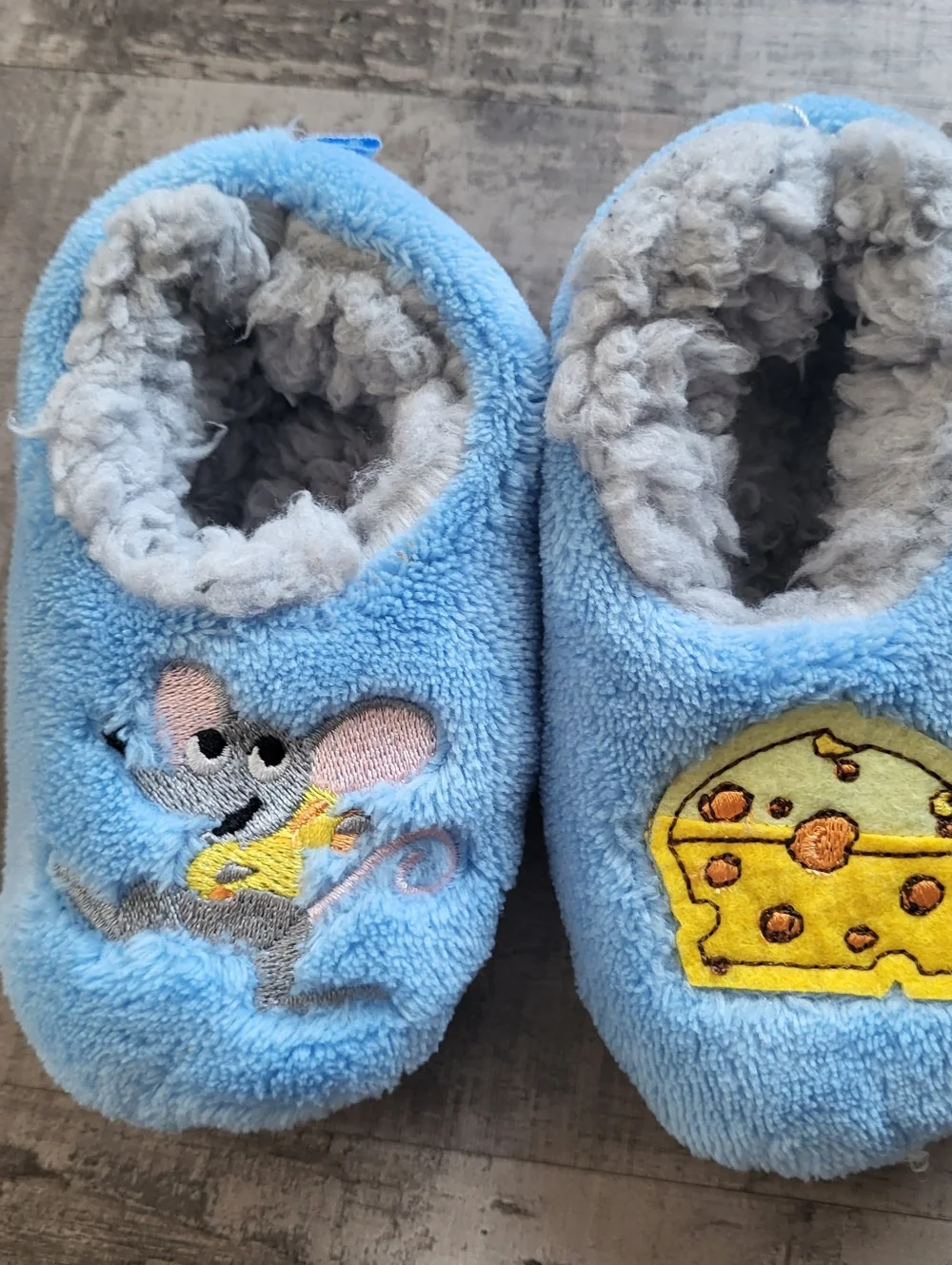 Baby Boy Size 12-18 Months Shoes Sneakers Slippers Bundle Carters Snoozies